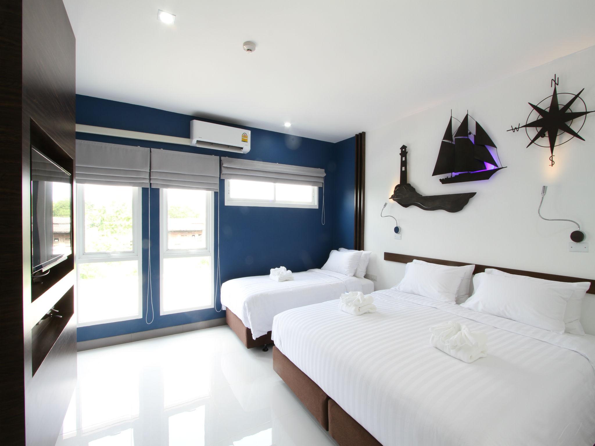 Anna-Nava Pakkret Hotel Нонтхабури Экстерьер фото